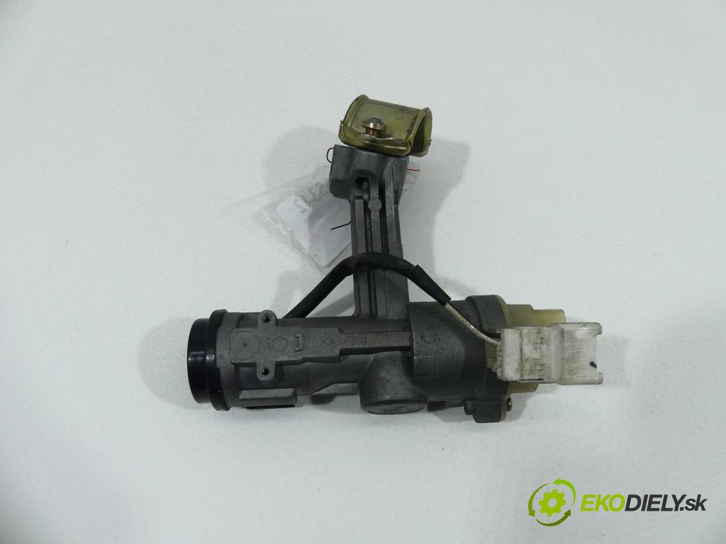 Hyundai Getz 1.5 CRDi 12V   1500 cm3  spinačka  (Spínacie skrinky a kľúče)