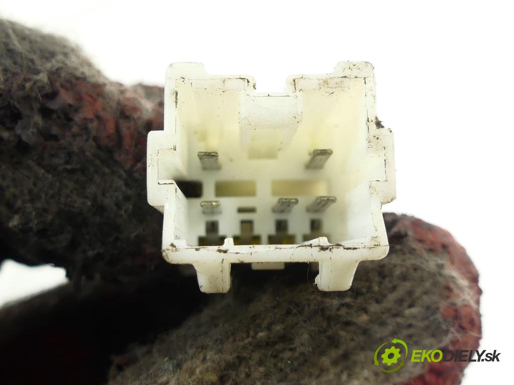 Mitsubishi Pajero II 1991-1999 2.5 TD 99 hp  73 kW 2500 cm3  mechanismus přední část pravý