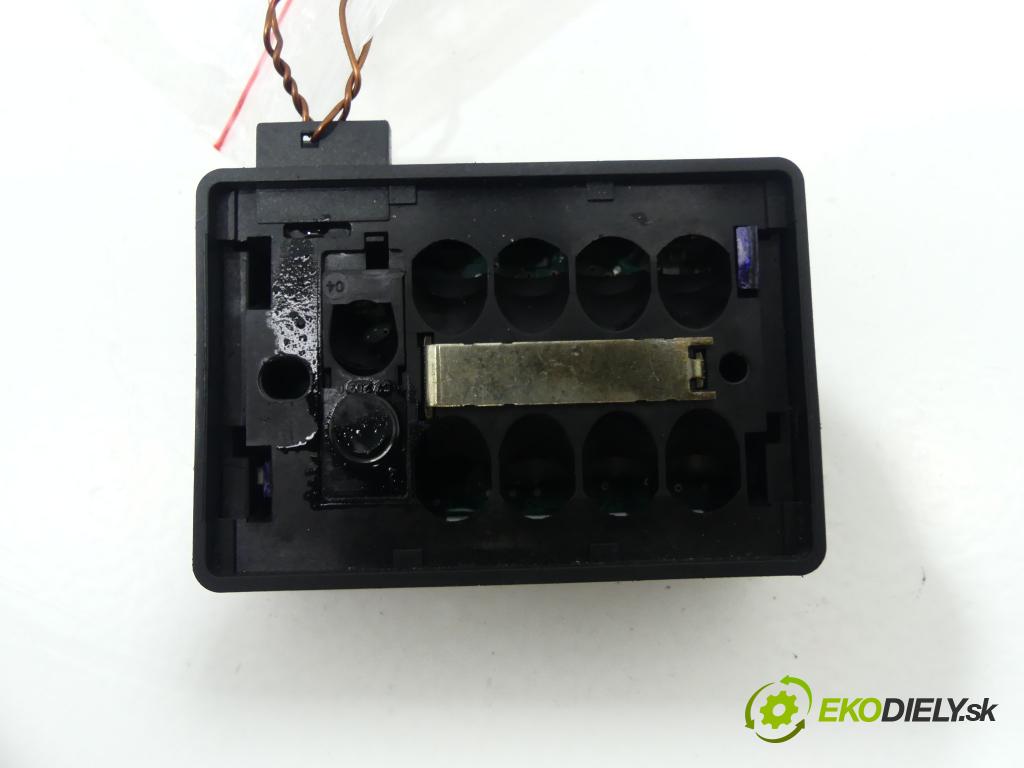 Bmw 7 e65 2001-2008 258 HP  190 kW 4000 cm3  Snímač dažďa  (Snímače dažďa)