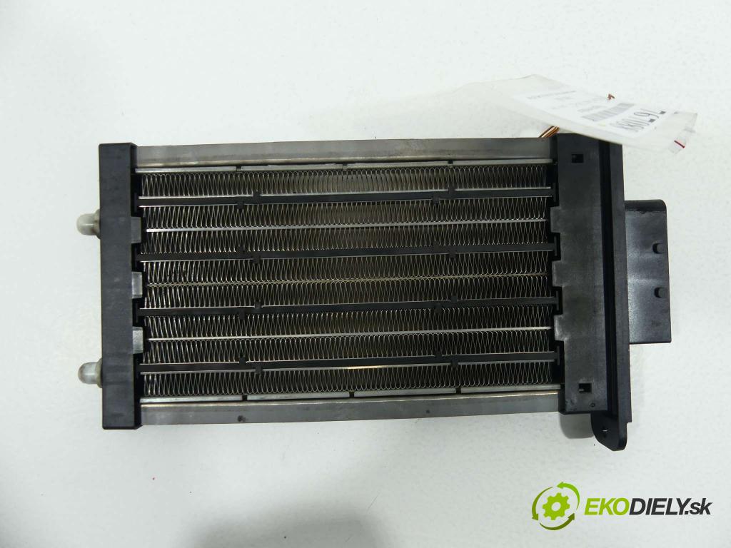 Kia Ceed I 2006-2012 1.6 CRDi 116 hp  85 kW 1600 cm3  topné těleso radiátor topení  (Radiátory topení)