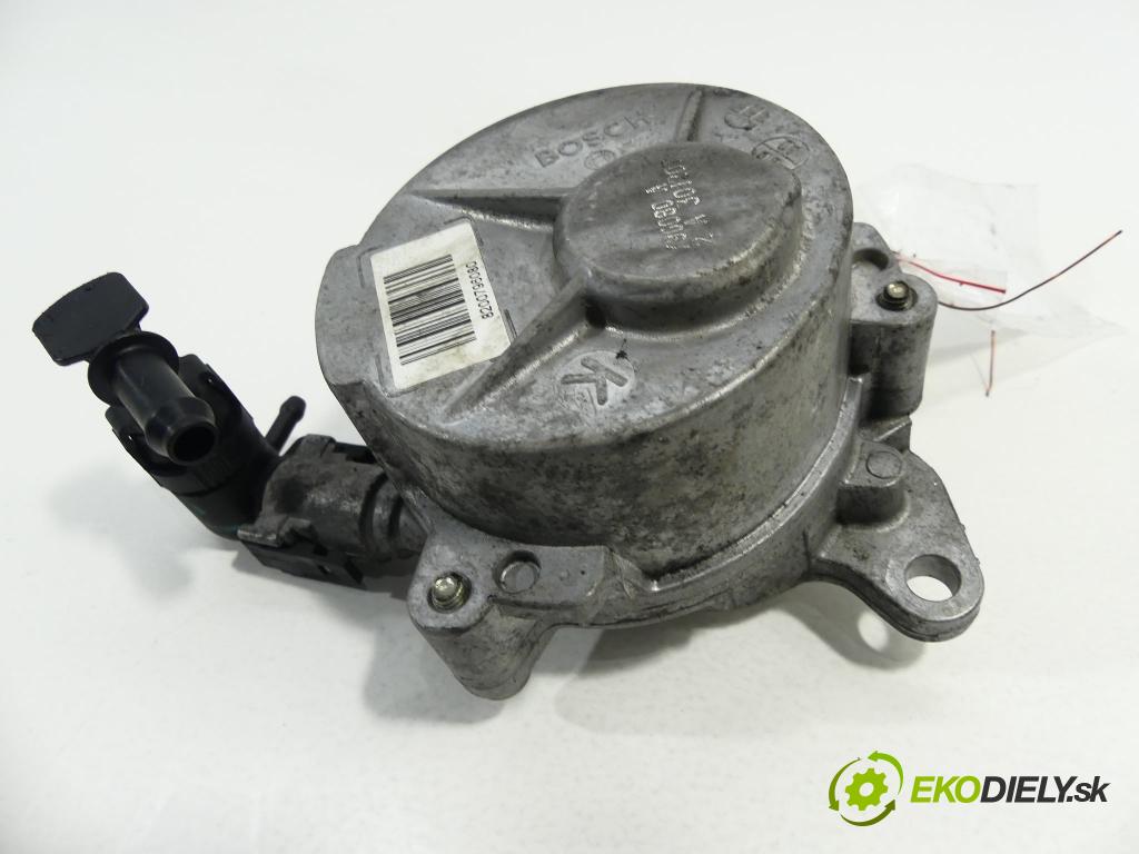 Renault Koleos I 2008-2016 2.0 DCI 150 hp  110 kW 2000 cm3  pumpa vakuová 