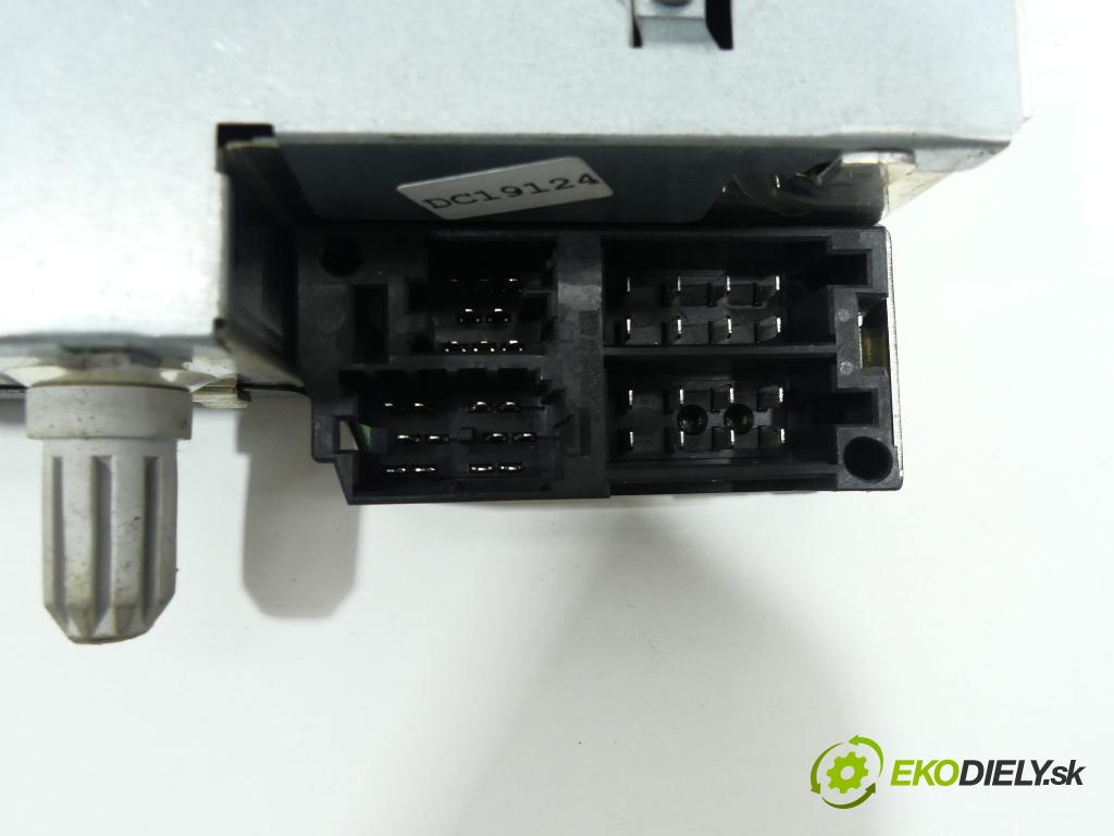 Renault Koleos I 2008-2016 2.0 DCI 150 HP  110 kW 2000 cm3  RADIO  (Audio zariadenia)