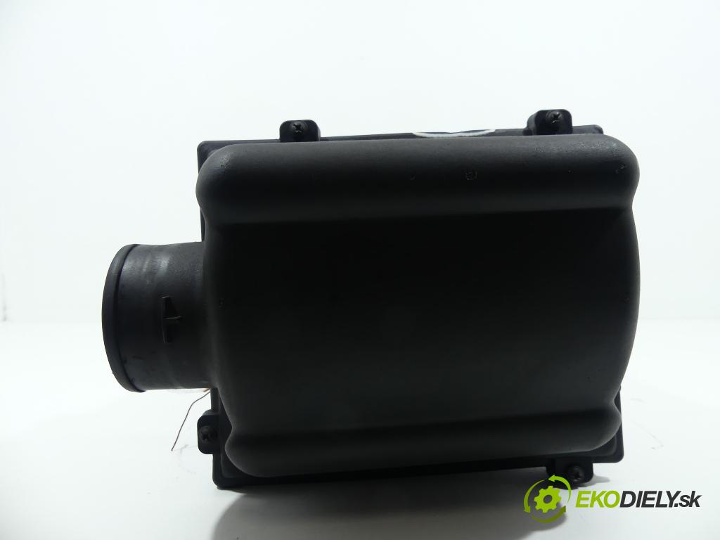 Peugeot 206 1.9D 69 hp  51 kW 1900 cm3  obal filtra vzduchu  (Kryty filtrů)