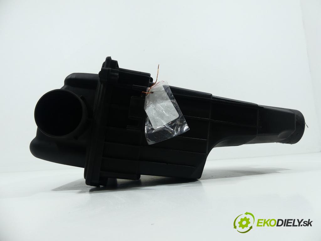 Peugeot 206 1.9D 69 hp  51 kW 1900 cm3  obal filtra vzduchu  (Kryty filtrů)