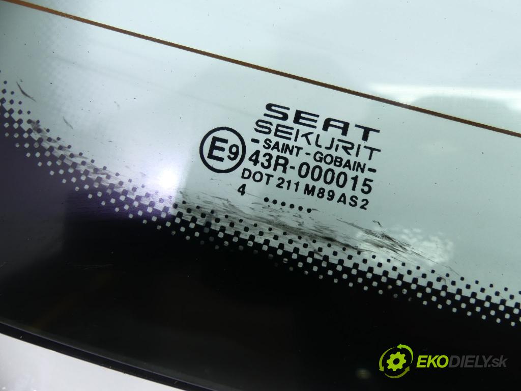 Seat Ibiza III 6L 2002-2008 1.4 16V 75 hp  55 kW 1400 cm3  okno zadní část  (Okna zadní)