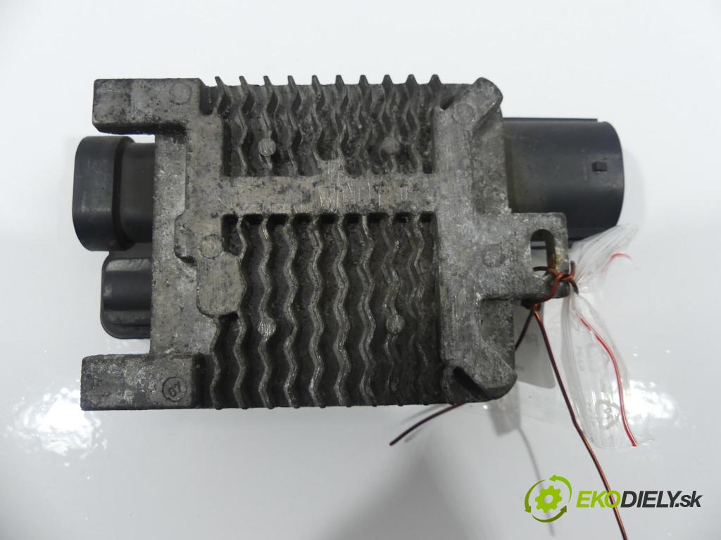 Ford Focus Mk2 2004-2011 1.6 16V 101 HP  74 kW 1600 cm3  relé  (Relé)