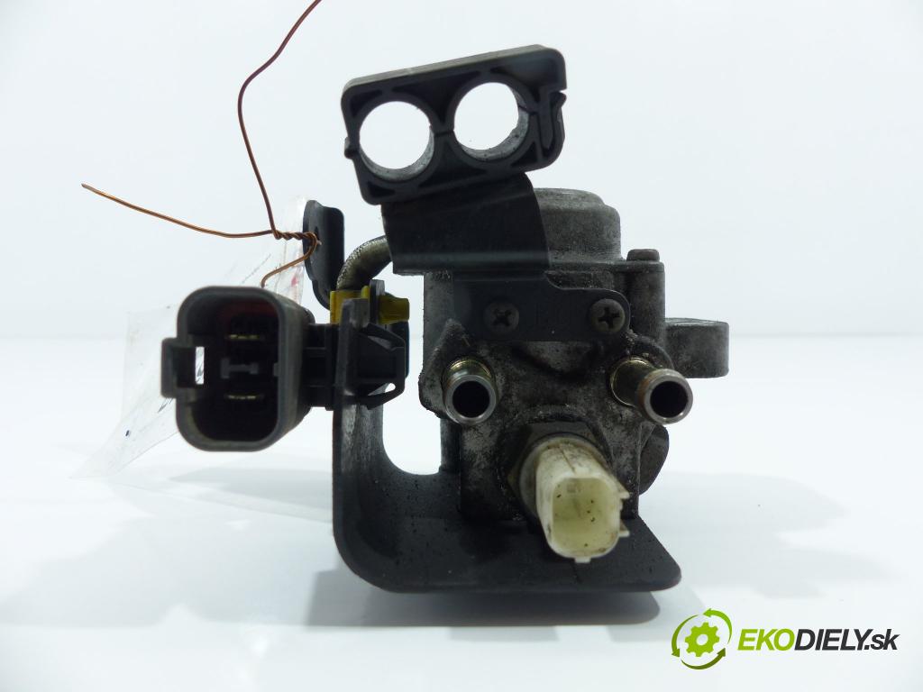 Honda Accord VII 2002-2008 2.2 140 HP  103 kW 2200 cm3  - paliva