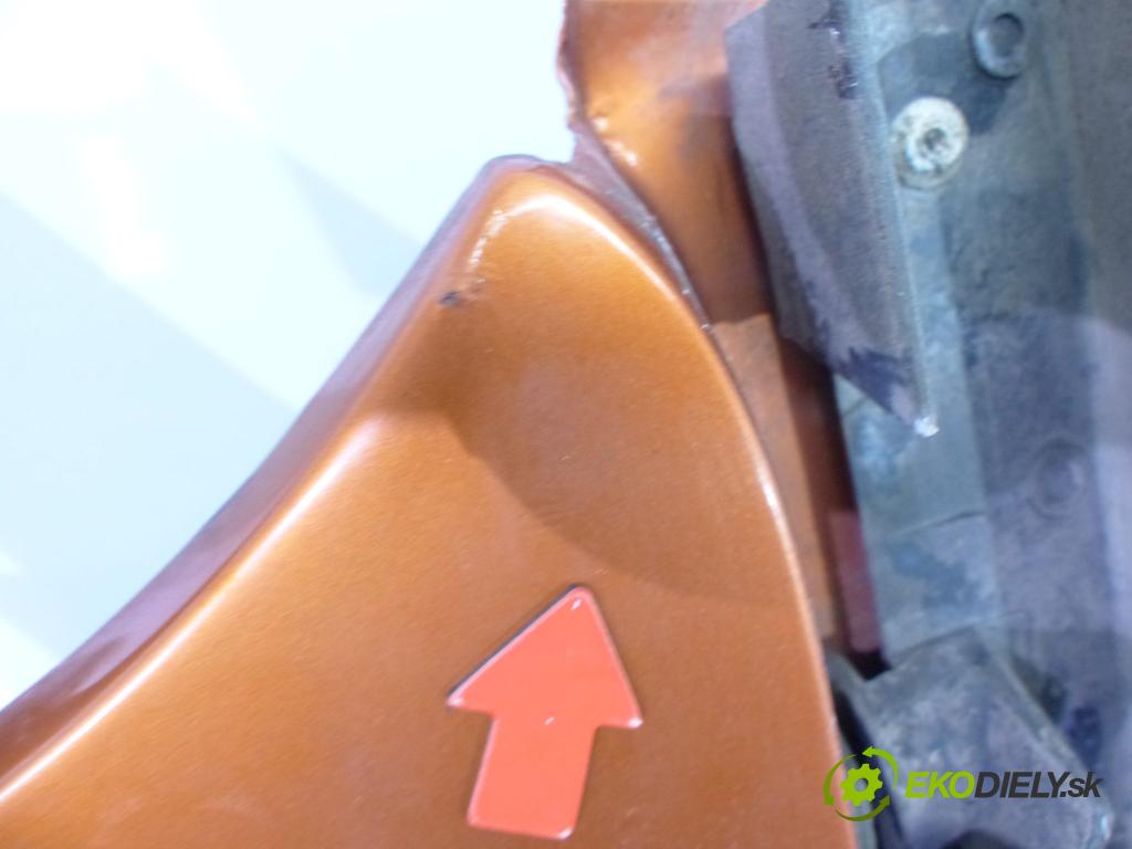 Seat Cordoba I 1993-2002 1.4 8V 60 hp 44 kW 1400 cm3 blatník přední část pravý