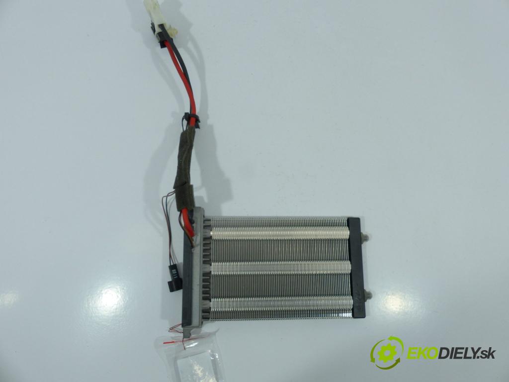 Ford S-max 1.6 TDCI 8V 116 HP  85 kW 1600 cm3  Výhrevné teleso, radiátor kúrenia  (Radiátory kúrenia)