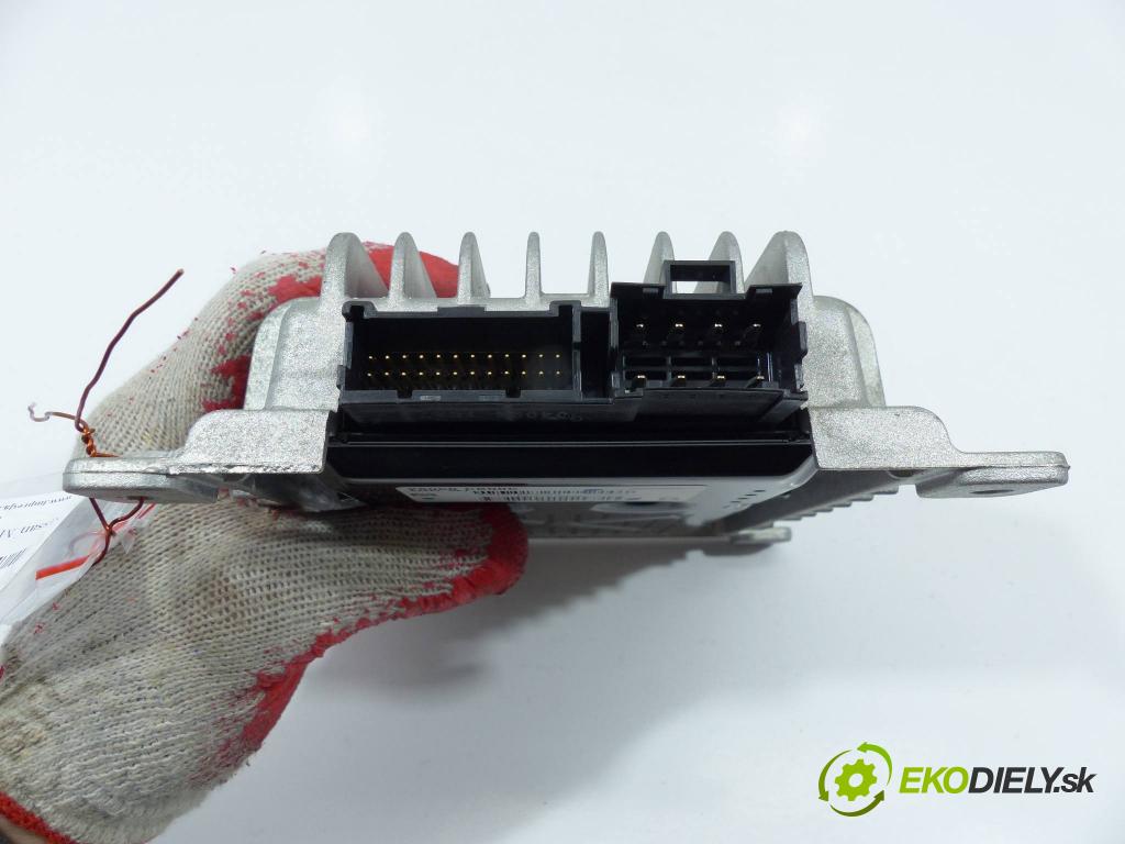 Nissan Murano Z50 2003-2008 3.5 V6 234km  172 kW 3500 cm3  Zosilňovač  (Zosilňovače)