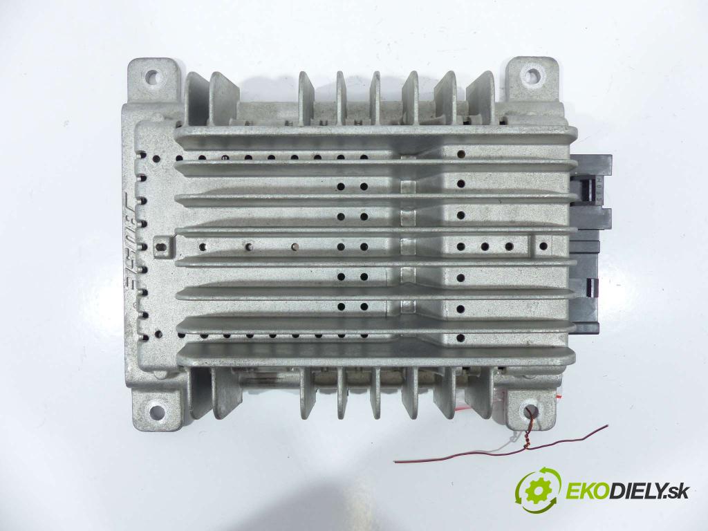 Nissan Murano Z50 2003-2008 3.5 V6 234km  172 kW 3500 cm3  Zosilňovač  (Zosilňovače)