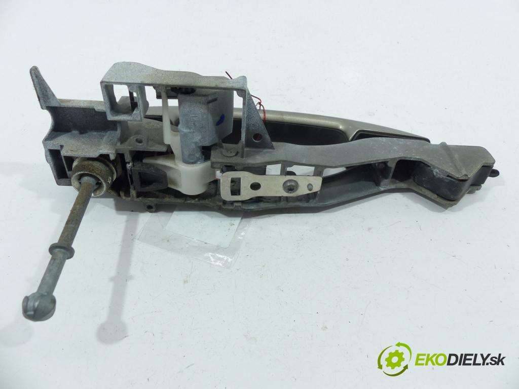 Peugeot 5008 I 2009-2017 2.0 HDI 163 HP  120 kW 2000 cm3  Kľučka predný ľavá strana vonkajšia  (Vonkajšie predné ľavé)