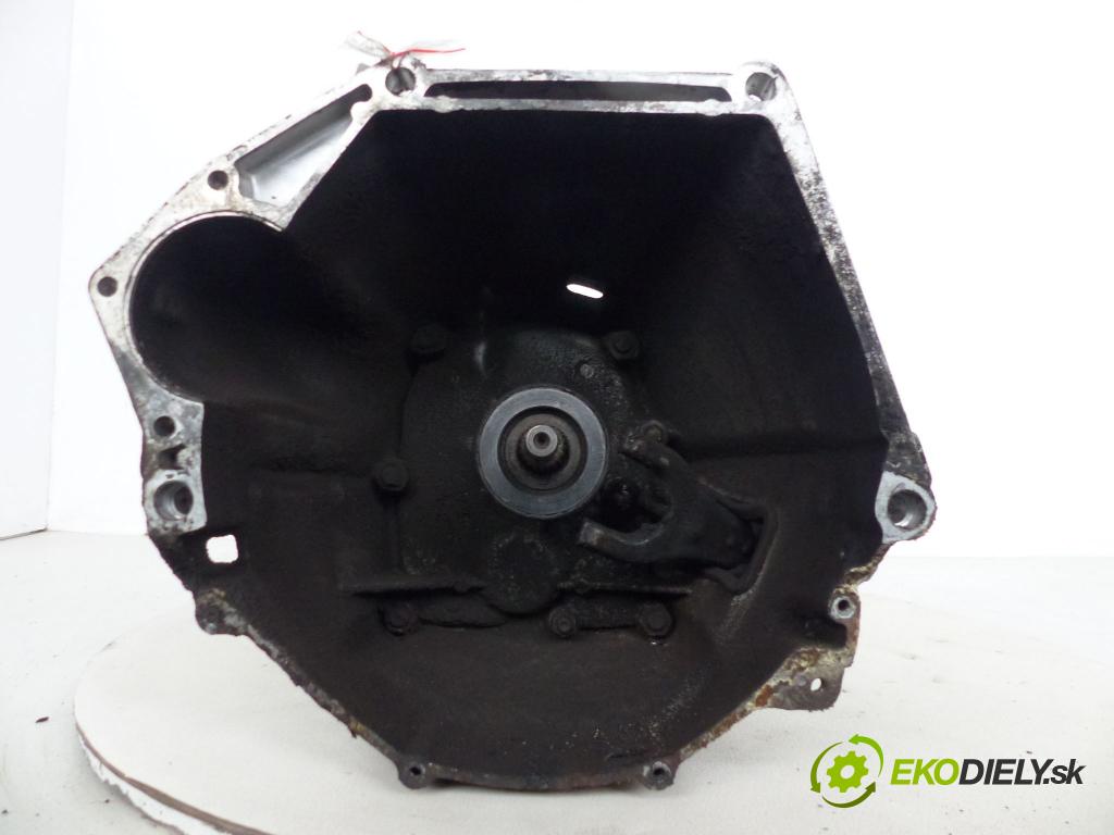 Lada 2105/2107 1.3 8V karburátor   1300 cm3  převodovka - manuální