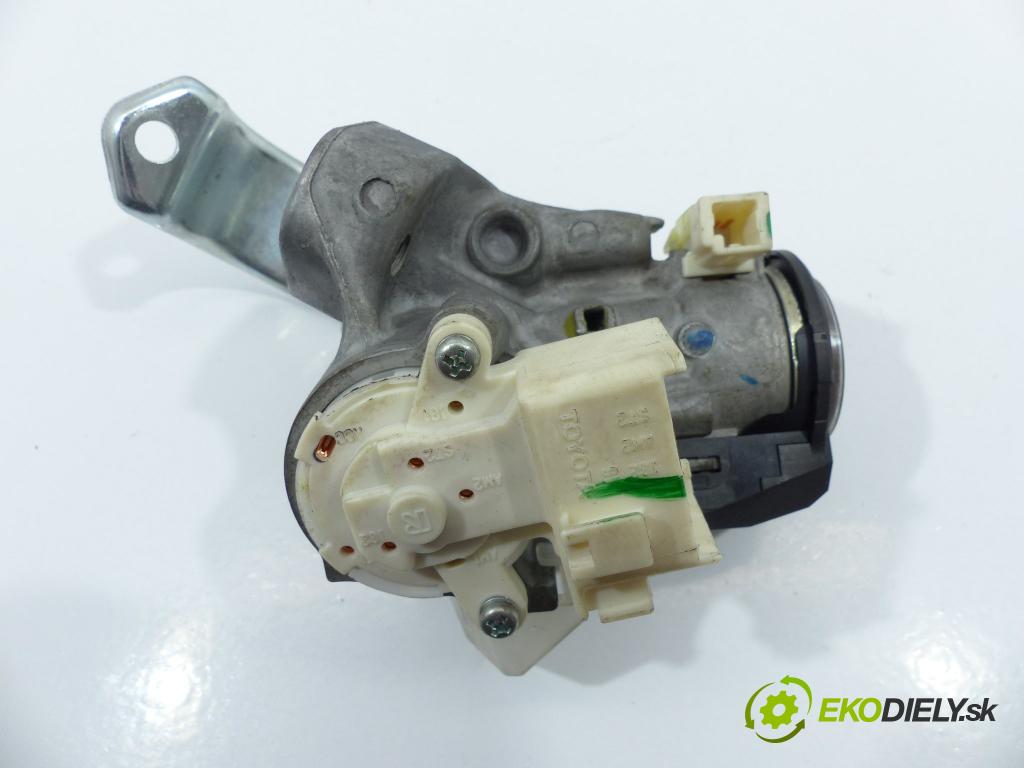 Toyota Corolla E15 2007-2014 1.6 VVTI 132  HP  97 kW 1600 cm3  Jednotka riadiaca