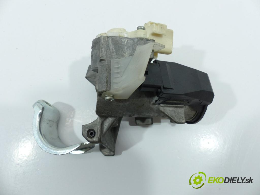 Toyota Corolla E15 2007-2014 1.6 VVTI 132  HP  97 kW 1600 cm3  Jednotka riadiaca