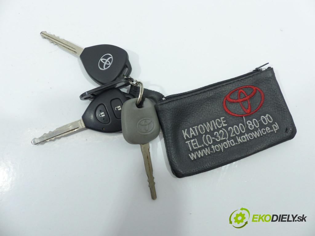 Toyota Corolla E15 2007-2014 1.6 VVTI 132  HP  97 kW 1600 cm3  Jednotka riadiaca