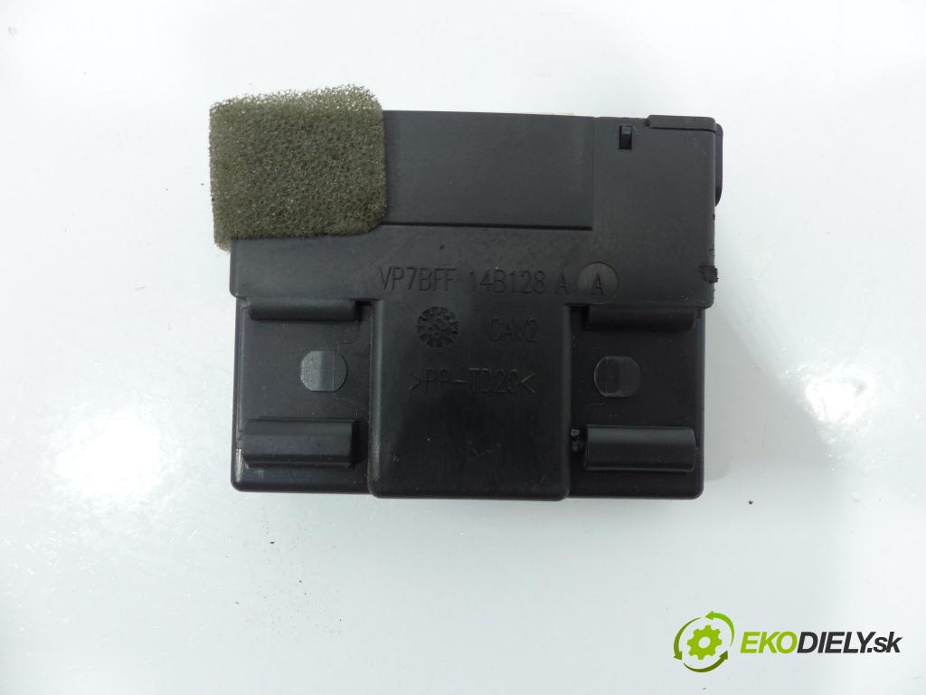 Toyota Corolla E15 2007-2014 1.6 VVTI 132  HP  97 kW 1600 cm3  Jednotka riadiaca
