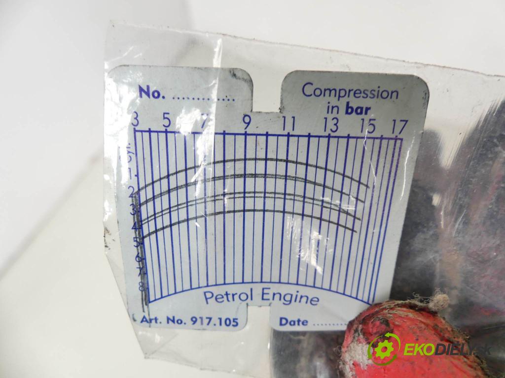 Toyota Corolla E11 1997-2002 1.4 16V 86 HP  63 kW 1400 cm3  Motor benz. 4E-FE