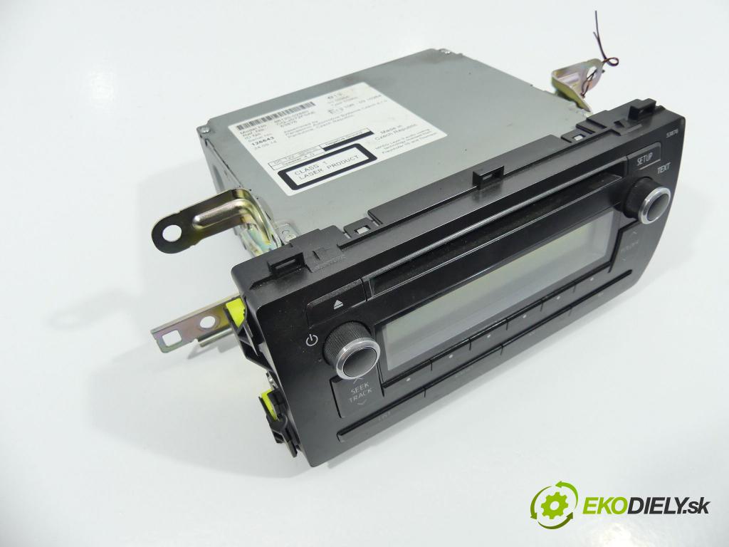 Toyota Auris II 2012-2018 1.4 D4D 90 HP  66 kW 1400 cm3  RADIO  (Audio zariadenia)