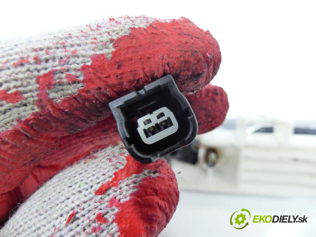 Honda Legend IV 2004-2012 3.5 V6  217 kW 3500 cm3  Kľučka predný ľavá strana vonkajšia  (Vonkajšie predné ľavé)