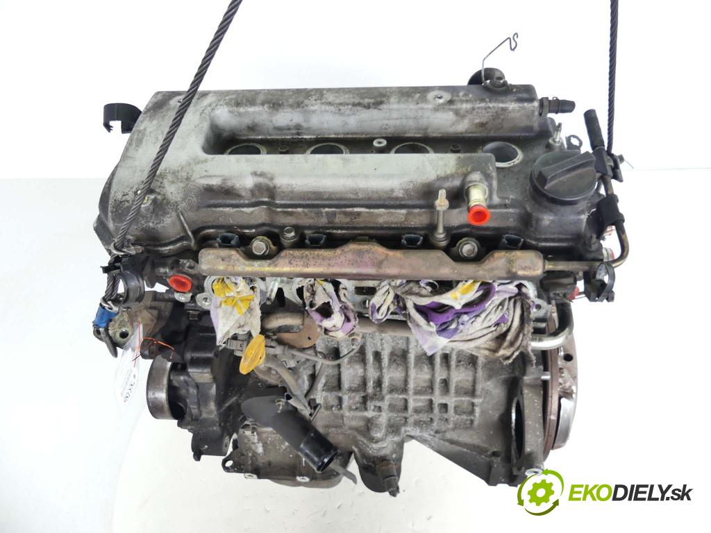 Toyota Corolla E12 2001-2009 1.4 VVTI 16V 97 HP 71 kW 1400 cm3 Motor benz.