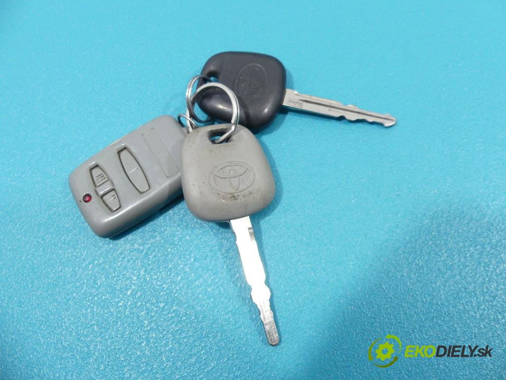 Toyota Corolla E12 2001-2009 2.0 D4D 90 HP  66 kW 2000 cm3  Jednotka riadiaca