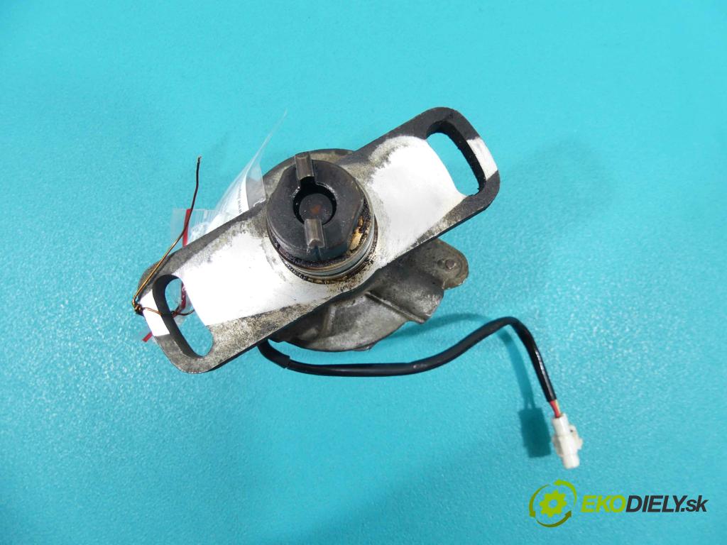 Suzuki Swift 1989-2004 1.0   1000 cm3  Rozdeľovač -  (Rozdeľovače)