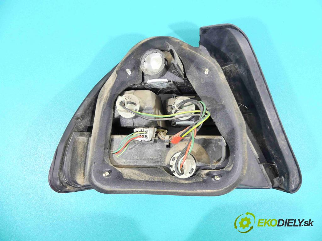 Honda Civic VI 1995-2001 1.4 16V 90 hp manual 66 kW 1390 cm3  světlo zadní část pravá