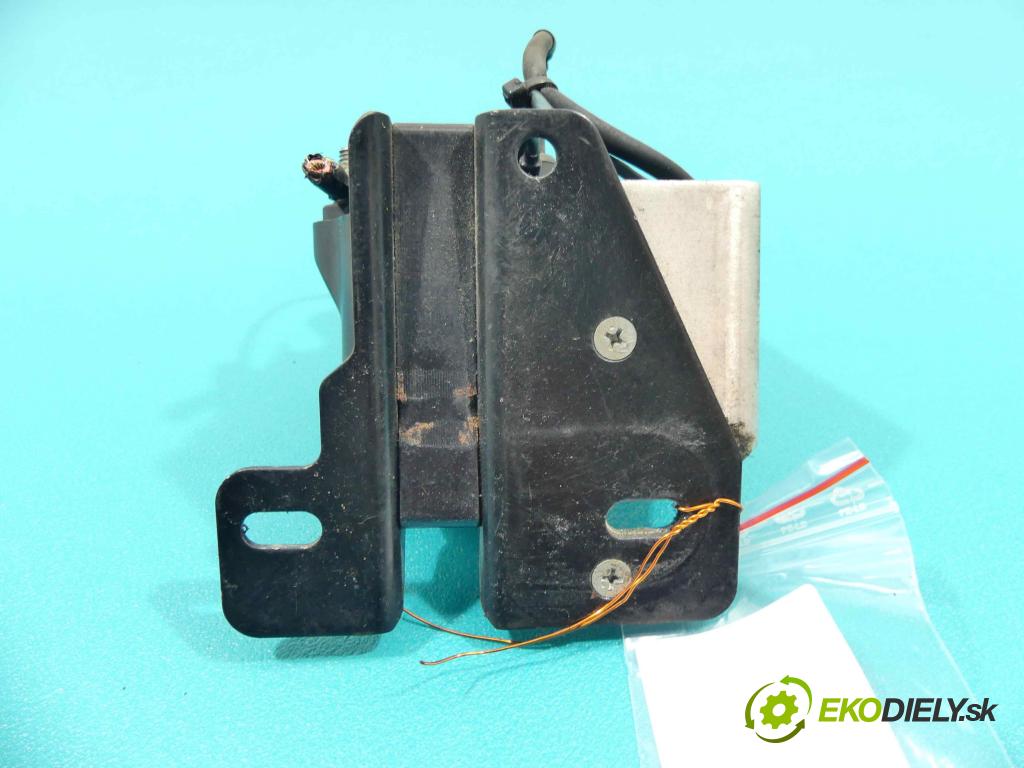 Audi 100 C4 1991-1994 2.0 8V 116 HP manual 85 kW 2000 cm3  Cievka zapaľovacia  (Zapaľovacie cievky, moduly)