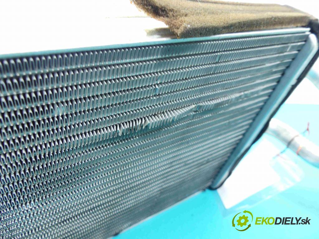 Fiat Ulysse II 2002-2010 2.0 JTD 109 HP manual 80 kW 1997 cm3  Výhrevné teleso, radiátor kúrenia  (Radiátory kúrenia)