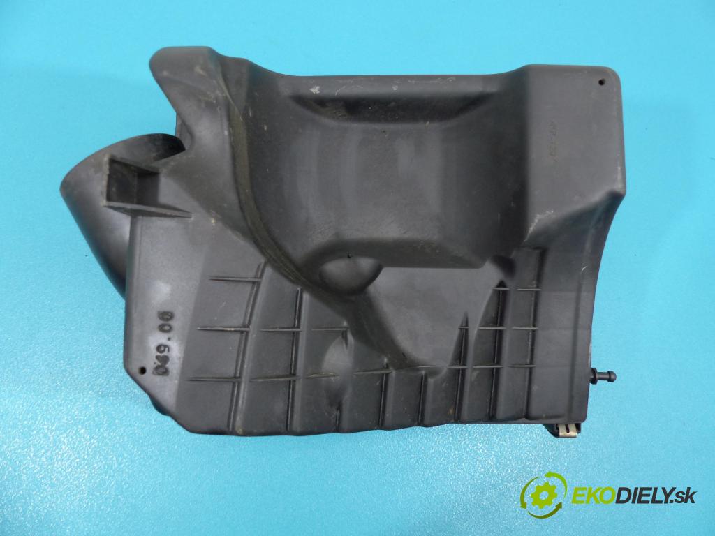 Opel Zafira A 1999-2005 1.8 16V 116 hp manual 85 kW 1800 cm3  obal filtra vzduchu 90531002 (Kryty filtrů)