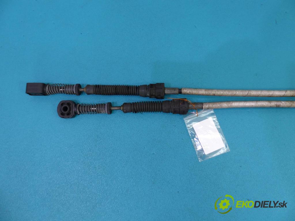 Skoda Octavia III 2013- 2.0 TDI 150 HP manual 110 kW 2000 cm3  Kulisa - - 5Q0711049AQ (Rýchlostné páky / kulisy)