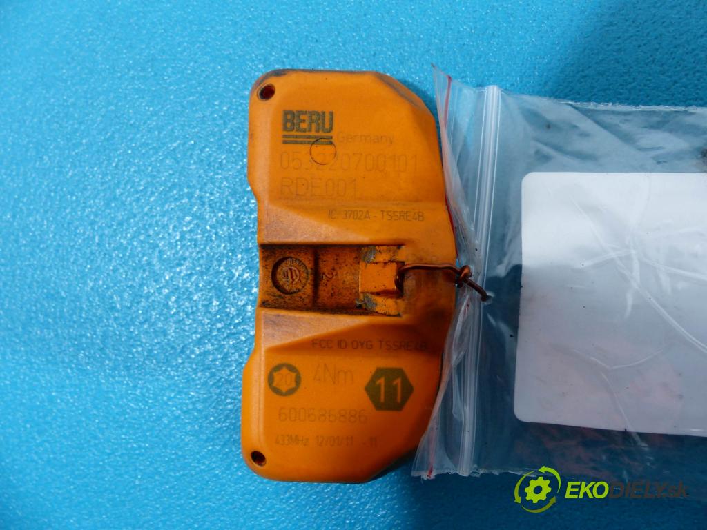 Vw Phaeton 5.0 TDI V10 313 hp automatic 230 kW 4921 cm3  snímač tlaku 600686886 (Snímače tlaku)