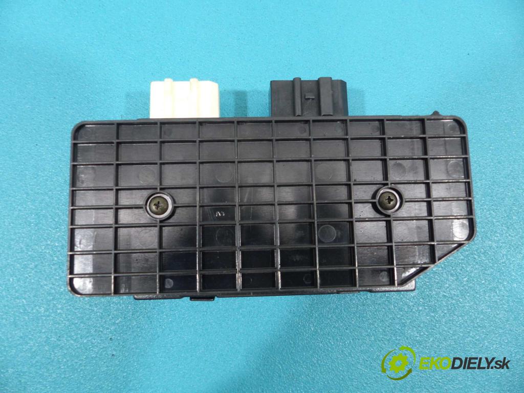 Vw Passat B5 1995-2005 1.9 TDI 110 HP manual 81 kW 1896 cm3  Modul Riadiaca jednotka 3B0959798 (Ostatné)