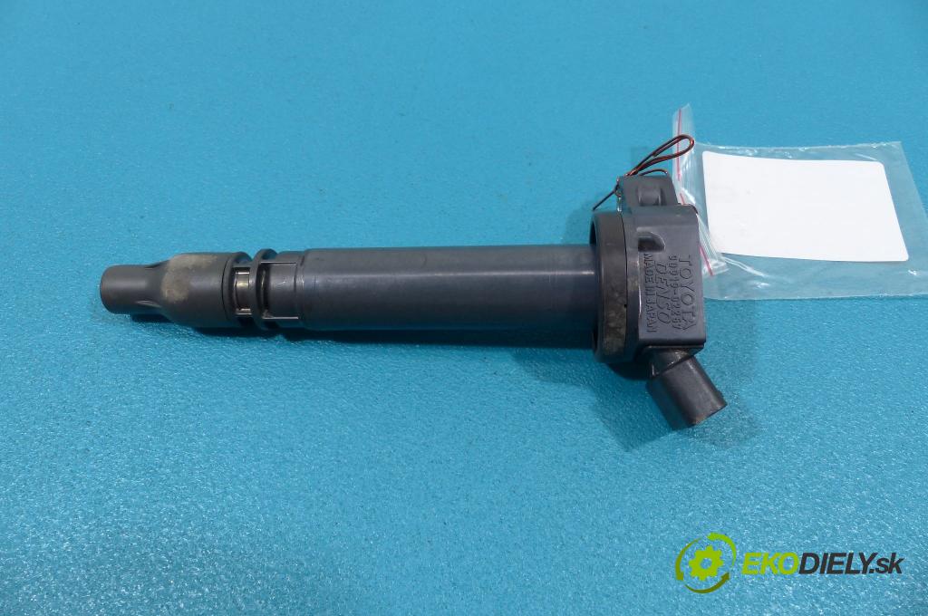 Toyota Urban Cruiser 1.3 16V vvt-i 101 hp manual 74 kW 1329 cm3  cívka zapalovací 90919-02257 (Zapalovací cívky, moduly)