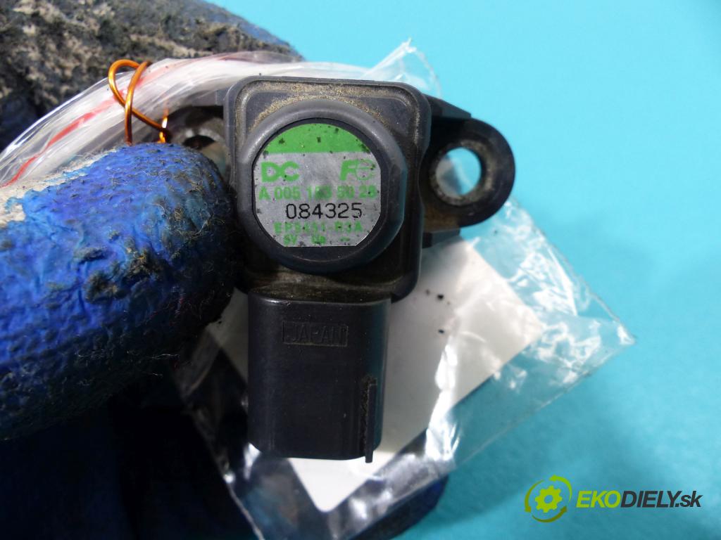 Mercedes E W212 2009-2016 5.5 V8 automatic 285 kW 5461 cm3  snímač tlaku A0051535028 (Snímače tlaku)