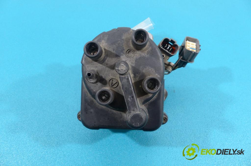 Honda Civic VI 1995-2001 1.5 16V 90 HP manual 66 kW 1493 cm3  Rozdeľovač -  (Rozdeľovače)