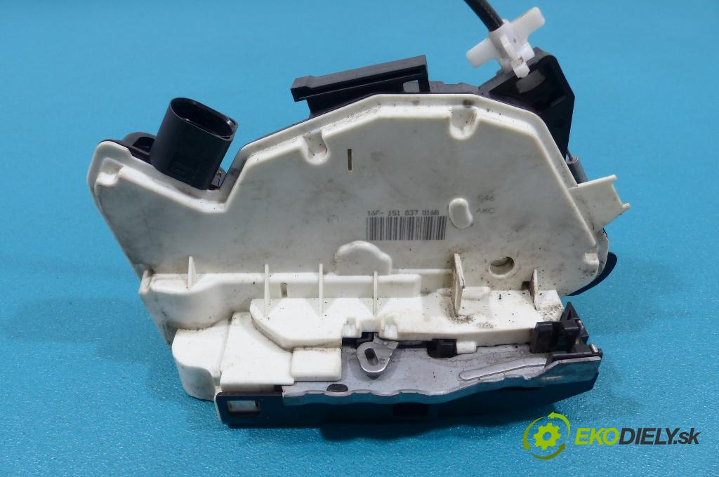 Skoda Fabia II 2007-2014 1.2 TDI 75 hp manual 55 kW 1199 cm3  zámok přední část pravý
