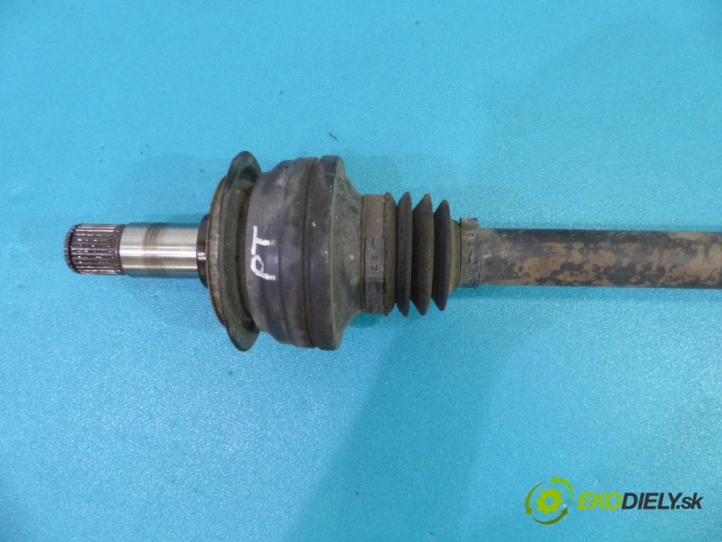 Mercedes S W221 05-13 3.0 CDI 235 HP automatic 173 kW 2987 cm3  Poloos pravá  (Poloosy)