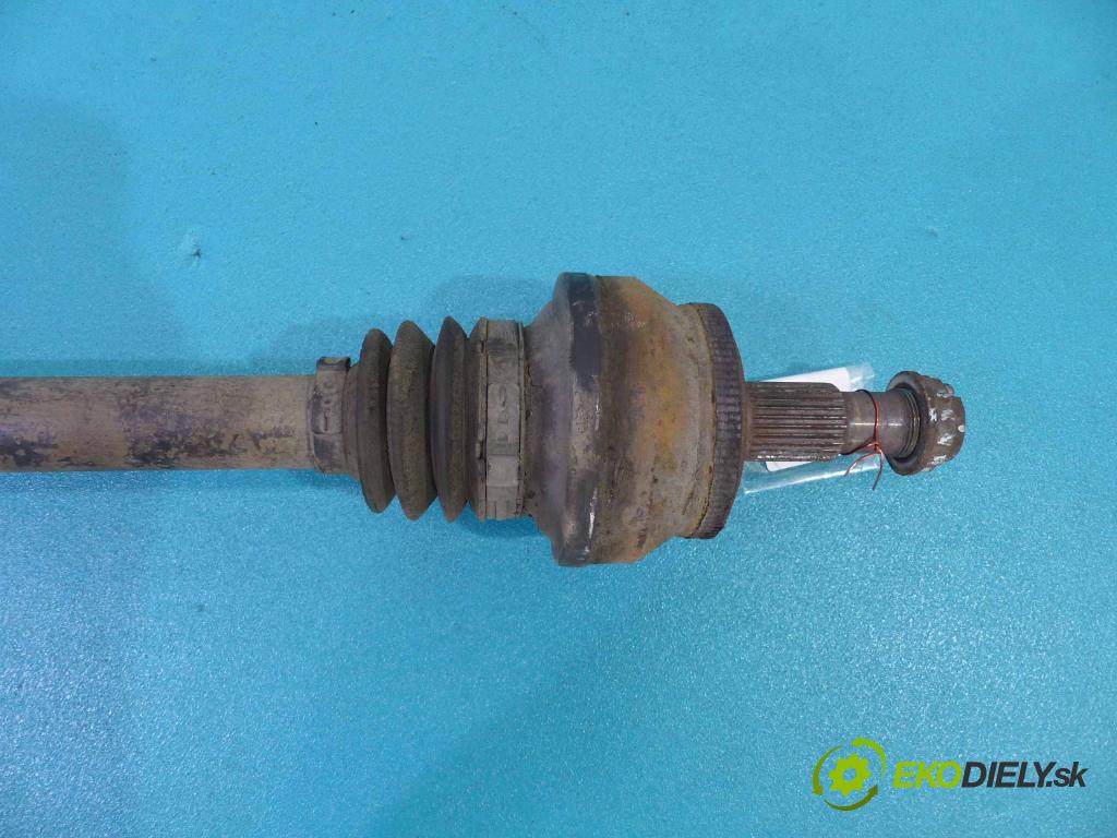 Mercedes S W221 05-13 3.0 CDI 235 HP automatic 173 kW 2987 cm3  Poloos pravá  (Poloosy)