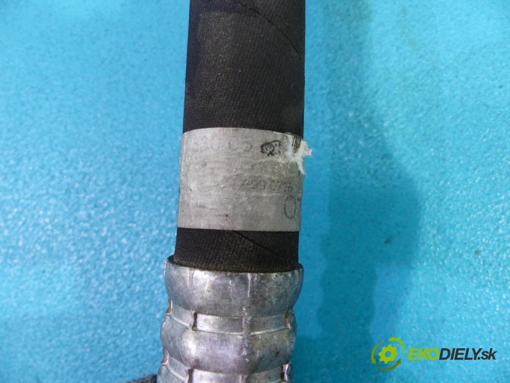 Mercedes S W221 05-13 3.0 CDI 235 HP automatic 173 kW 2987 cm3  Rúrka klimatizácie