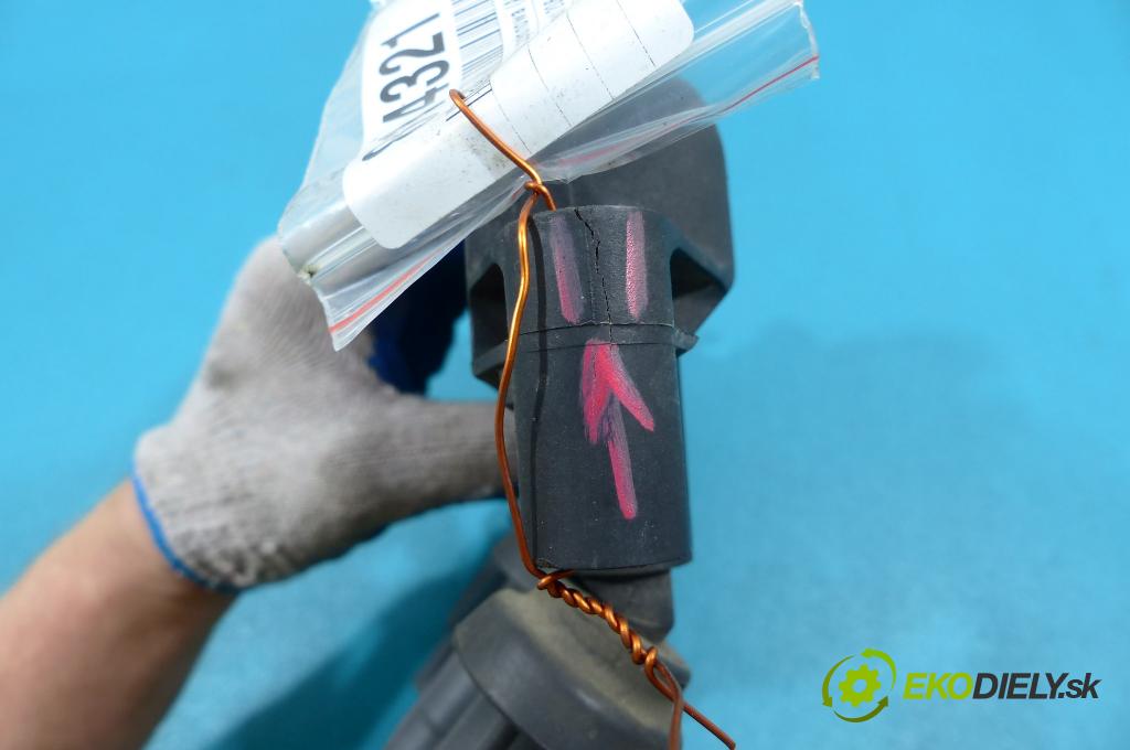 Peugeot 206 1.4 8V 75 HP manual 55 kW 1360 cm3  Cievka zapaľovacia BBC 2.2 NDT (Zapaľovacie cievky, moduly)