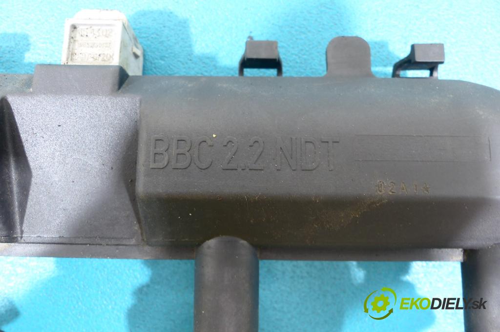 Peugeot 206 1.4 8V 75 HP manual 55 kW 1360 cm3  Cievka zapaľovacia BBC 2.2 NDT (Zapaľovacie cievky, moduly)
