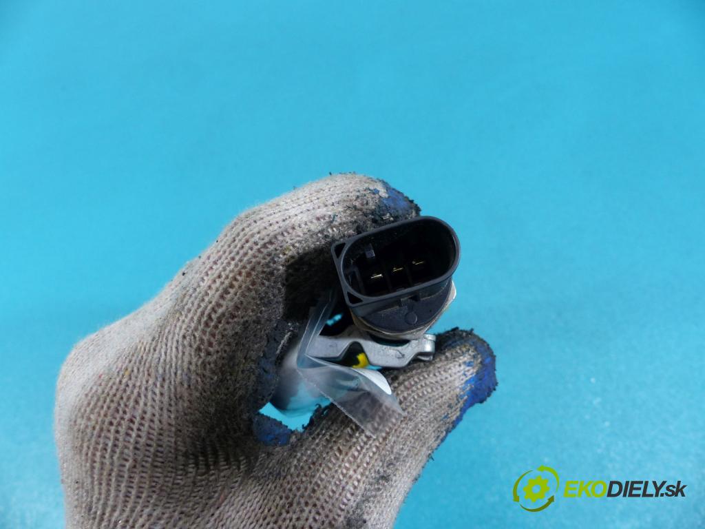 Jeep Grand cherokee WK 2004-2010 3.0 CRD 218 HP automatic 160 kW 2987 cm3  Lišta vstrekovacia A6420702695/001 (Vstrekovacie lišty)