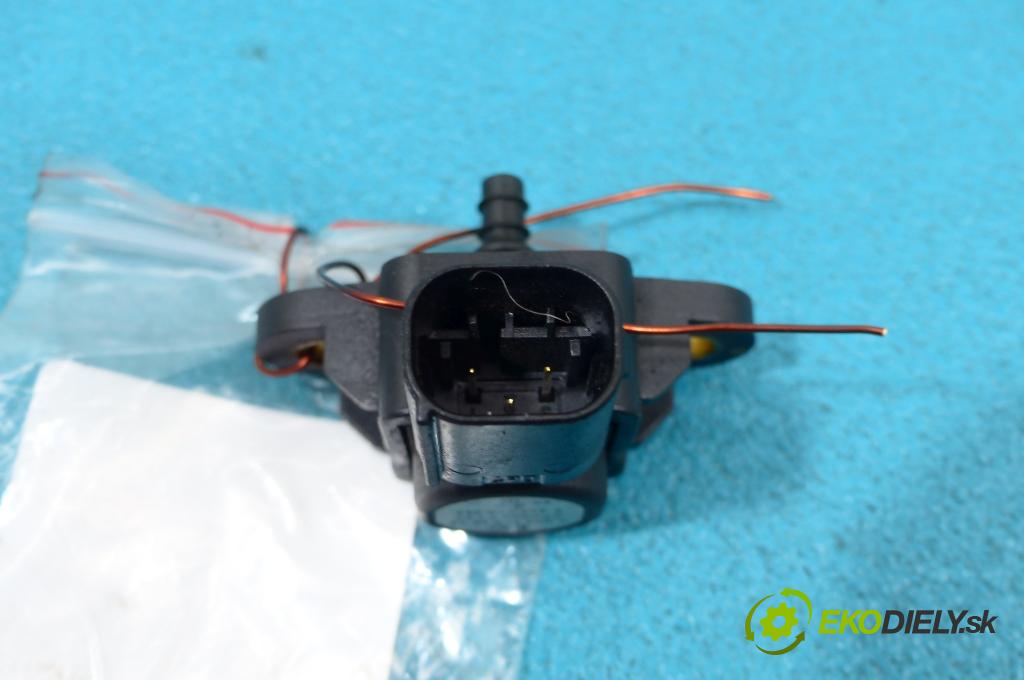 Jeep Grand cherokee WK 2004-2010 3.0 CRD 218 hp automatic 160 kW 2987 cm3  snímač tlaku 0261230144 (Snímače tlaku)