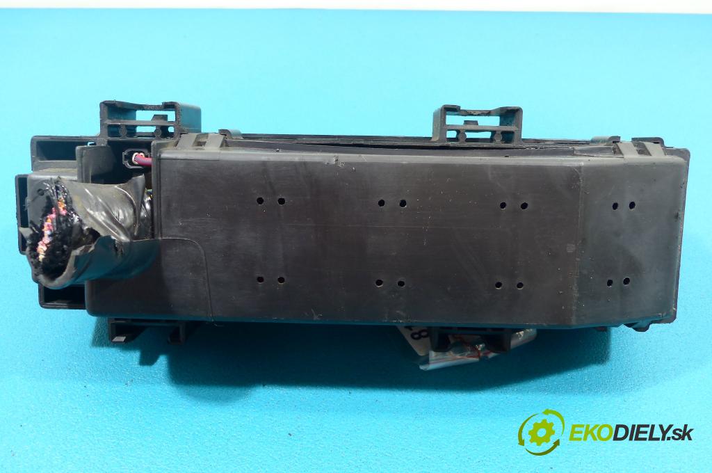 Jeep Grand cherokee WK 2004-2010 3.0 CRD 218 HP automatic 160 kW 2987 cm3  Skrinka poistková 56047831AF (Poistkové skrinky)