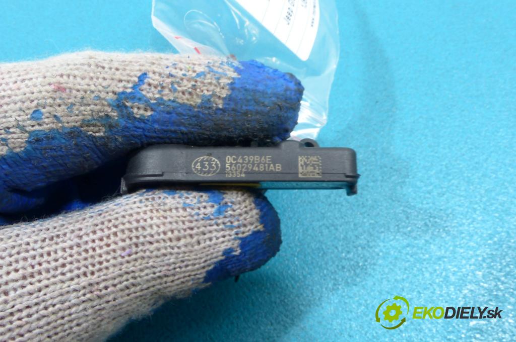 Jeep Grand cherokee WK 2004-2010 3.0 CRD 218 hp automatic 160 kW 2987 cm3  snímač tlaku 56029481AB (Snímače tlaku)