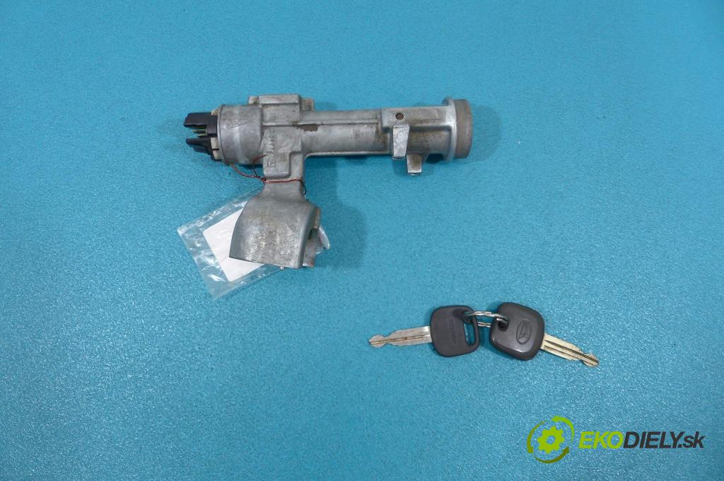 Daihatsu cuore IV L501  94-99 0.8 - manual 31 kW 847 cm3  spínačka  (Spínací skříňky a klíče)