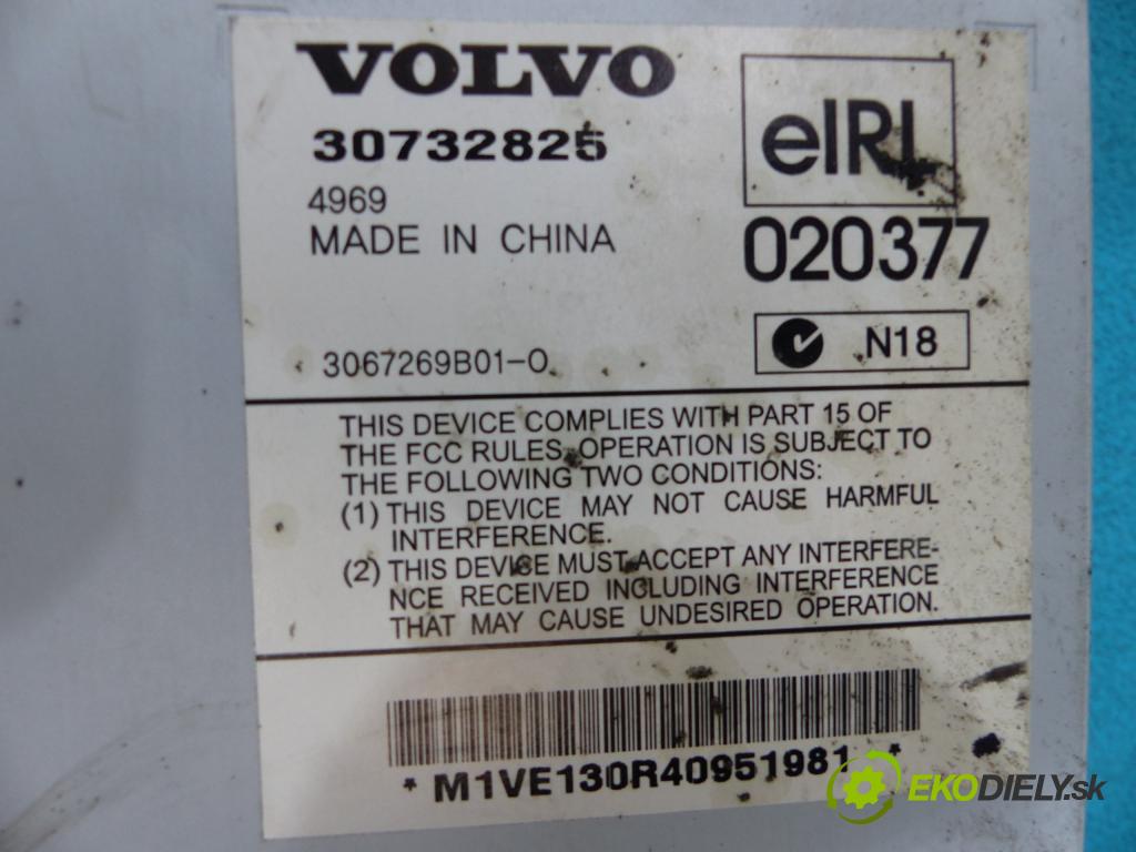 Volvo XC90 I 2002-2014 2.4 d5 163 HP automatic 120 kW 2401 cm3  Zosilňovač 30732825 (Zosilňovače)