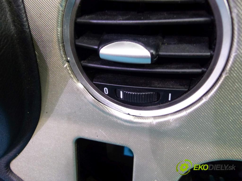 Alfa romeo 159 2.4 JTDM manual 154 kW 2387 cm3  palubovka -